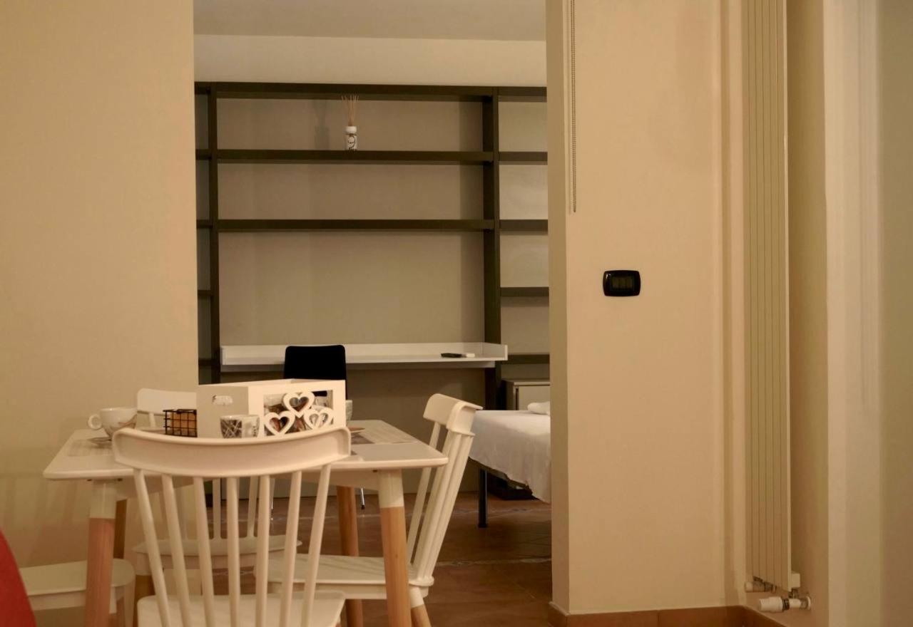 Blu Suites And Apartments Bari Esterno foto
